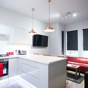 Mayflower House Apartment