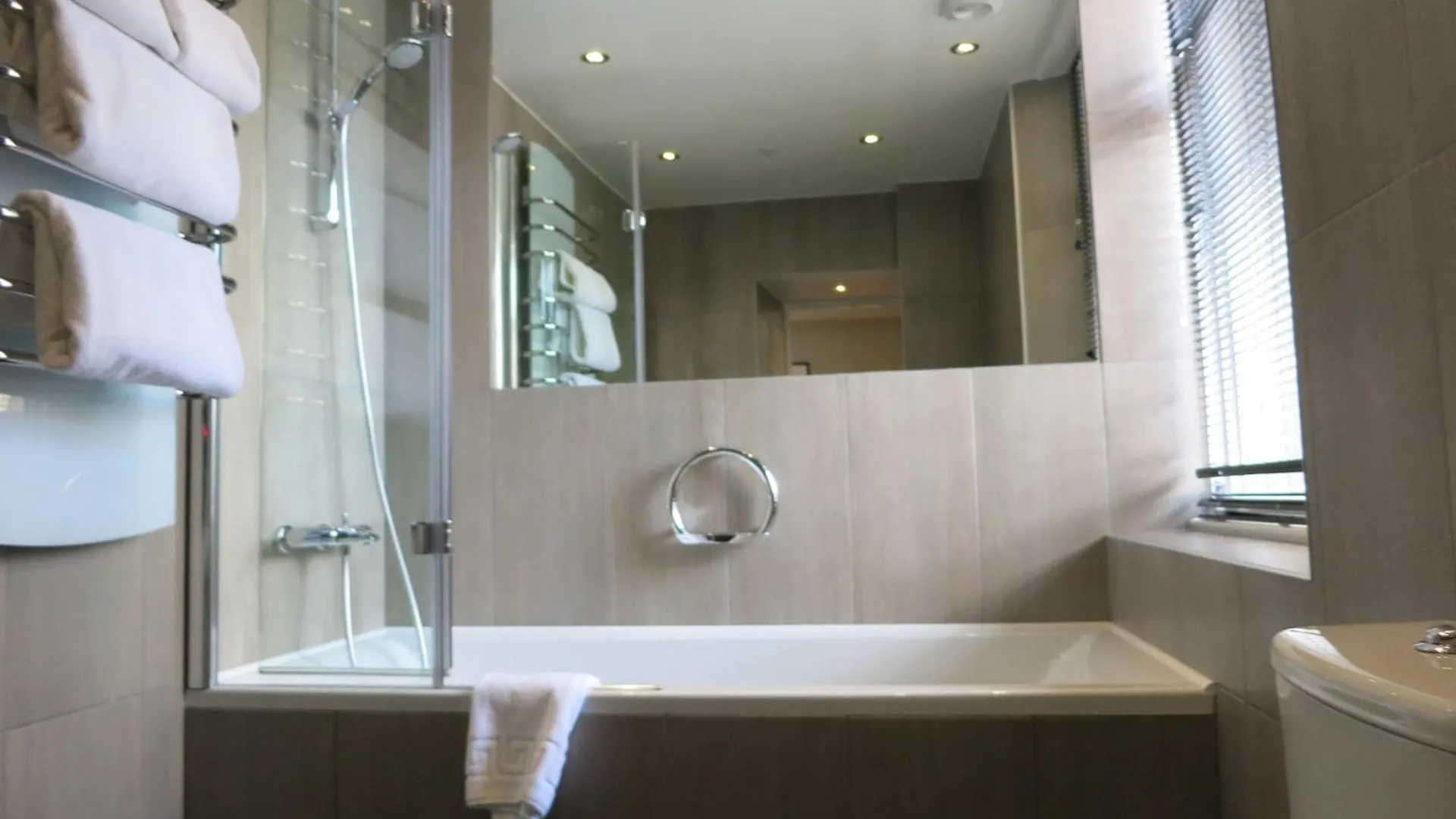 ****  The Studley Hotel Harrogate United Kingdom
